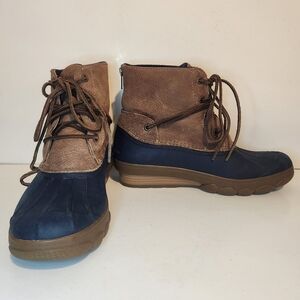 Used Sperry Women's Duck boots size 7 1/2